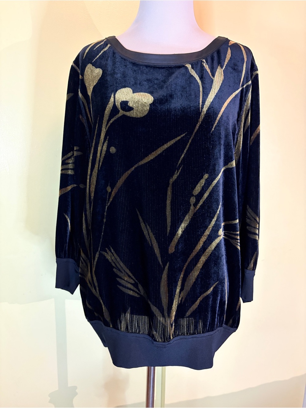 Lafayette 148 New York Golden Bloom Silk Floral Boatneck Top